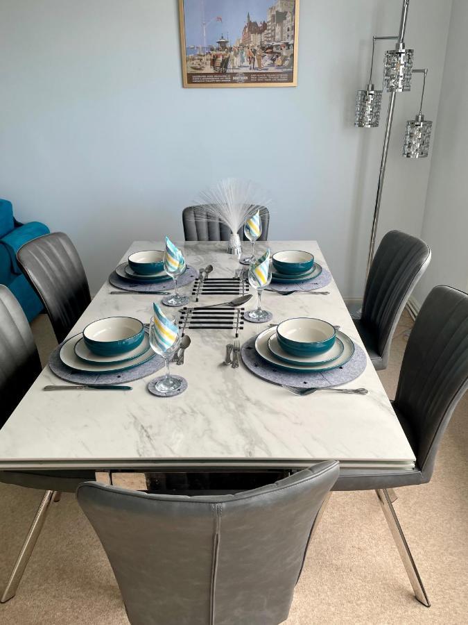 Seascape With Outstanding Sea Views Apartamento Brighton Exterior foto