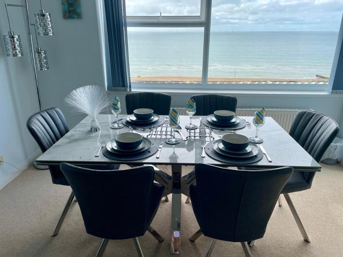 Seascape With Outstanding Sea Views Apartamento Brighton Exterior foto