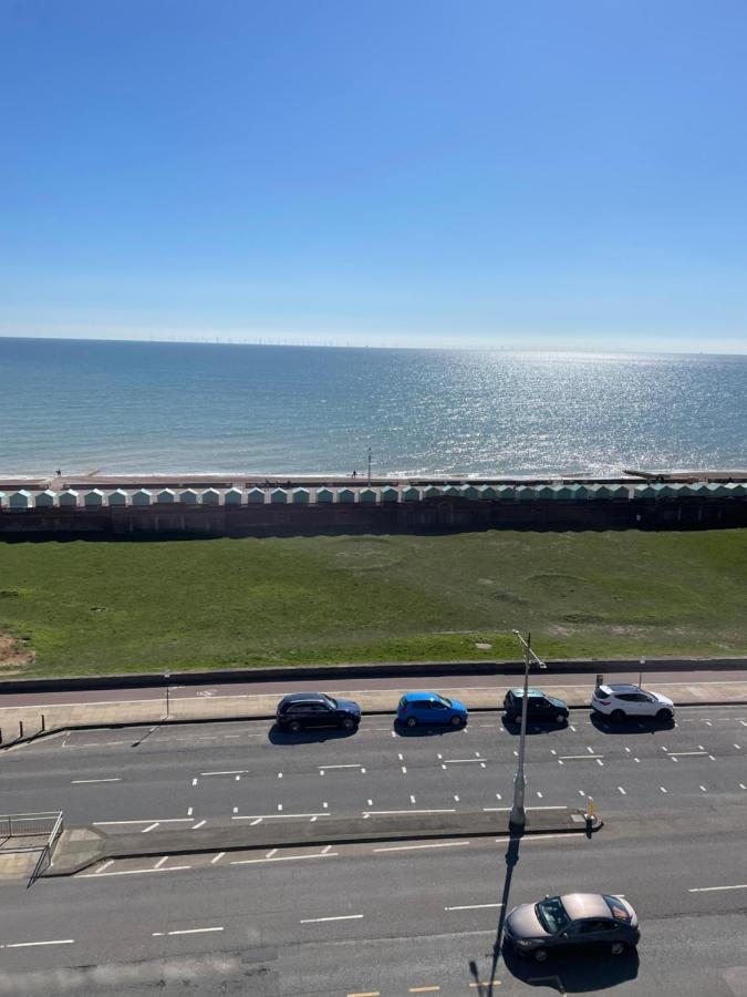 Seascape With Outstanding Sea Views Apartamento Brighton Exterior foto